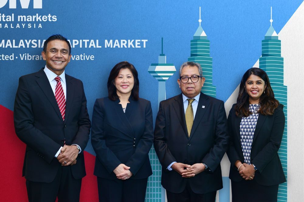 From Left to Right: Brahmal Vasudevan (Board Member, Capital Markets Malaysia), Datin Azalina Adham (Board Member, Capital Markets Malaysia), Dato’ Seri Dr. Awang Adek Hussin (Chairman, Capital Markets Malaysia & Executive Chairman, Securities Commission Malaysia) and Navina Balasingam (General Manager, Capital Markets Malaysia)