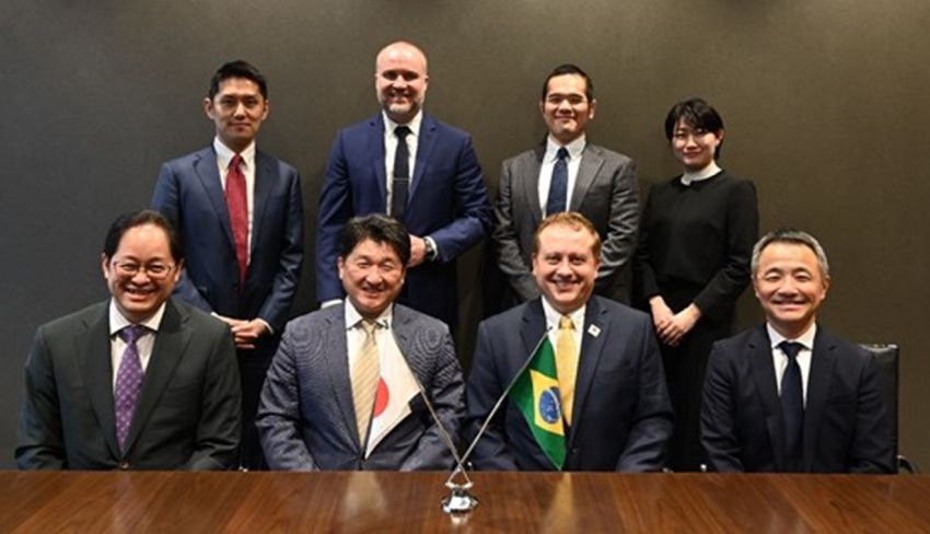 Atlas 経営陣および三井物産の経営幹部ら（福田 哲也 常務執行役員 鉄鋼製品本部 金属資源本部、稲室 昌也 執行役員 経営企画部長）